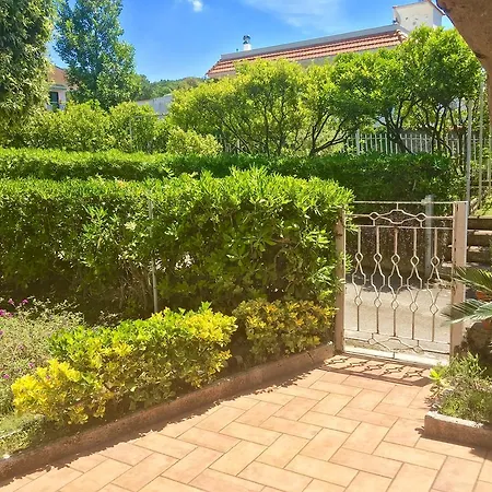 Vesuvio Villa